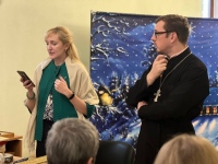 В хабаровском храме обсудили вопросы кризиса веры и духовного возрождения