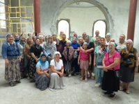 Первый молебен прошел в строящемся храме в поселке имени Горького