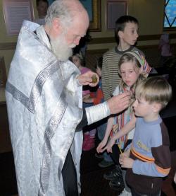 В каком возрасте крестить ребенка?<br />