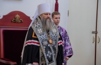 Митрополит Артемий совершил вечерню с чином прощения в главном соборе города