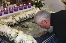 Митрополит Хабаровский и Приамурский Игнатий возглавил Всенощное бдение в Градо-Хабаровском соборе Успения Божией Матери. 27 августа 2014 г. Успение Божией Матери.