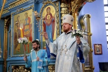 Всенощное бдение в Градо-Хабаровском соборе Успения Божией Матери 27 августа 2017 г.